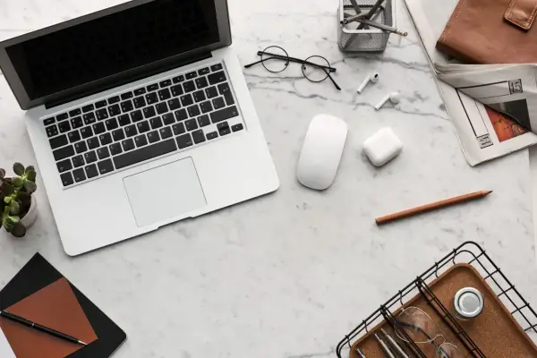 Jak reklamować firmę skutecznie? Sprawdzone strategie marketingowe